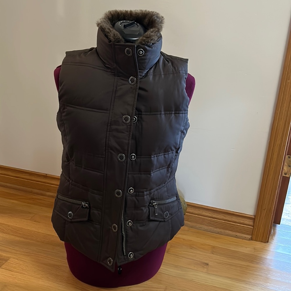 Eddie Bauer Small vest